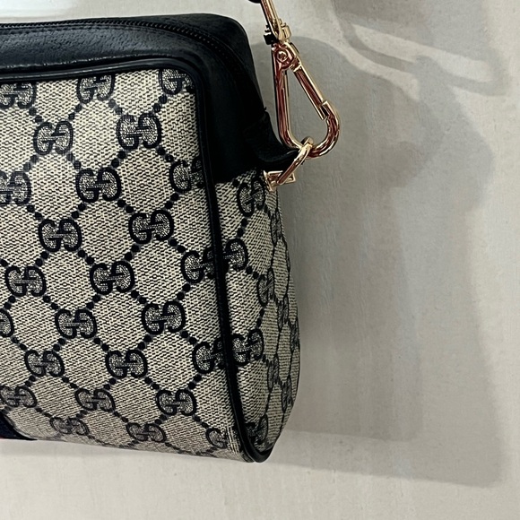 Gucci Beige GG Canvas clutch, converted into Crossbody with Navy and Red Stripe - Picture 6 of 15